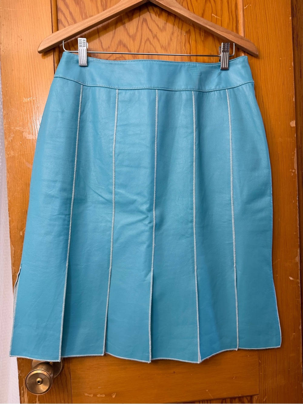 VINTAGE Nicola Berti Turquoise Italian Leather Skirt 8